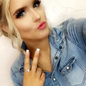 Meet your Posher, Summer